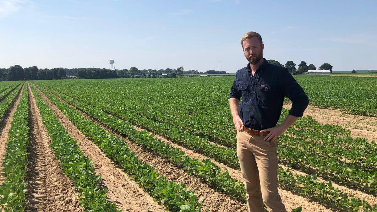 AcreTrader, Inc. hires Farm Analyst Ben Maddox