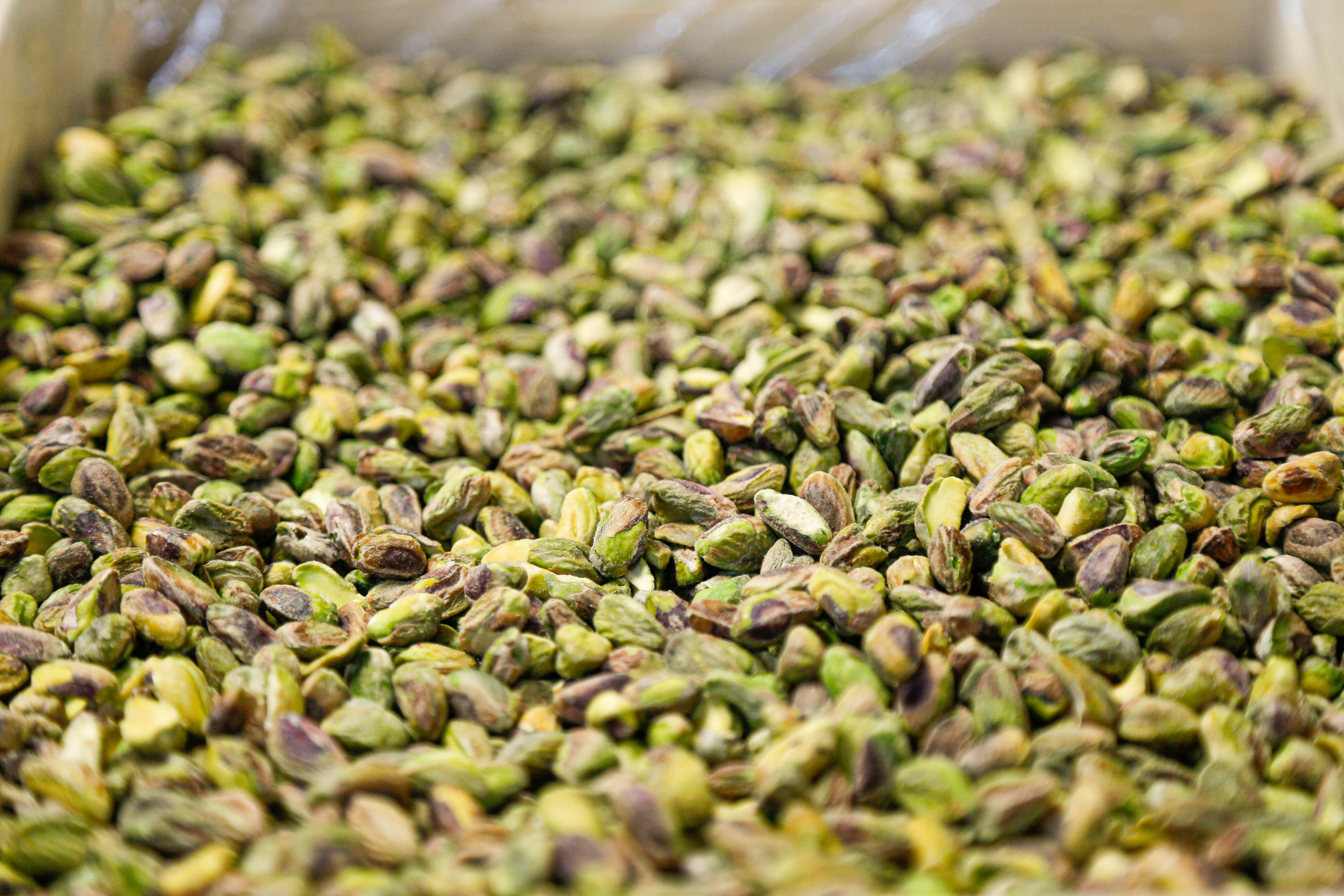 unshelled pistachios